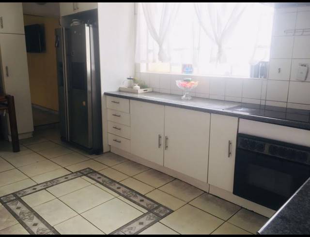 4 BEDROOM HOUSE FOR SALE IN TURFFONTEIN